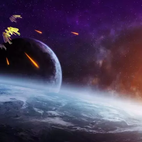 Weltall mit kleinem schießenden Raumschiff